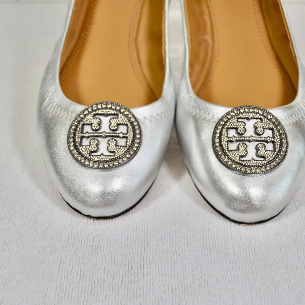 Tory Burch Women's Liana Round Toe Rhinestone Logo Metallic Leather Ball…